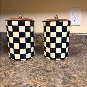 ✨ Viral Tik Tok Checker print Ceramic Canisters (2)